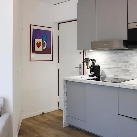 Apartment Bright Studio In The 15th Paris